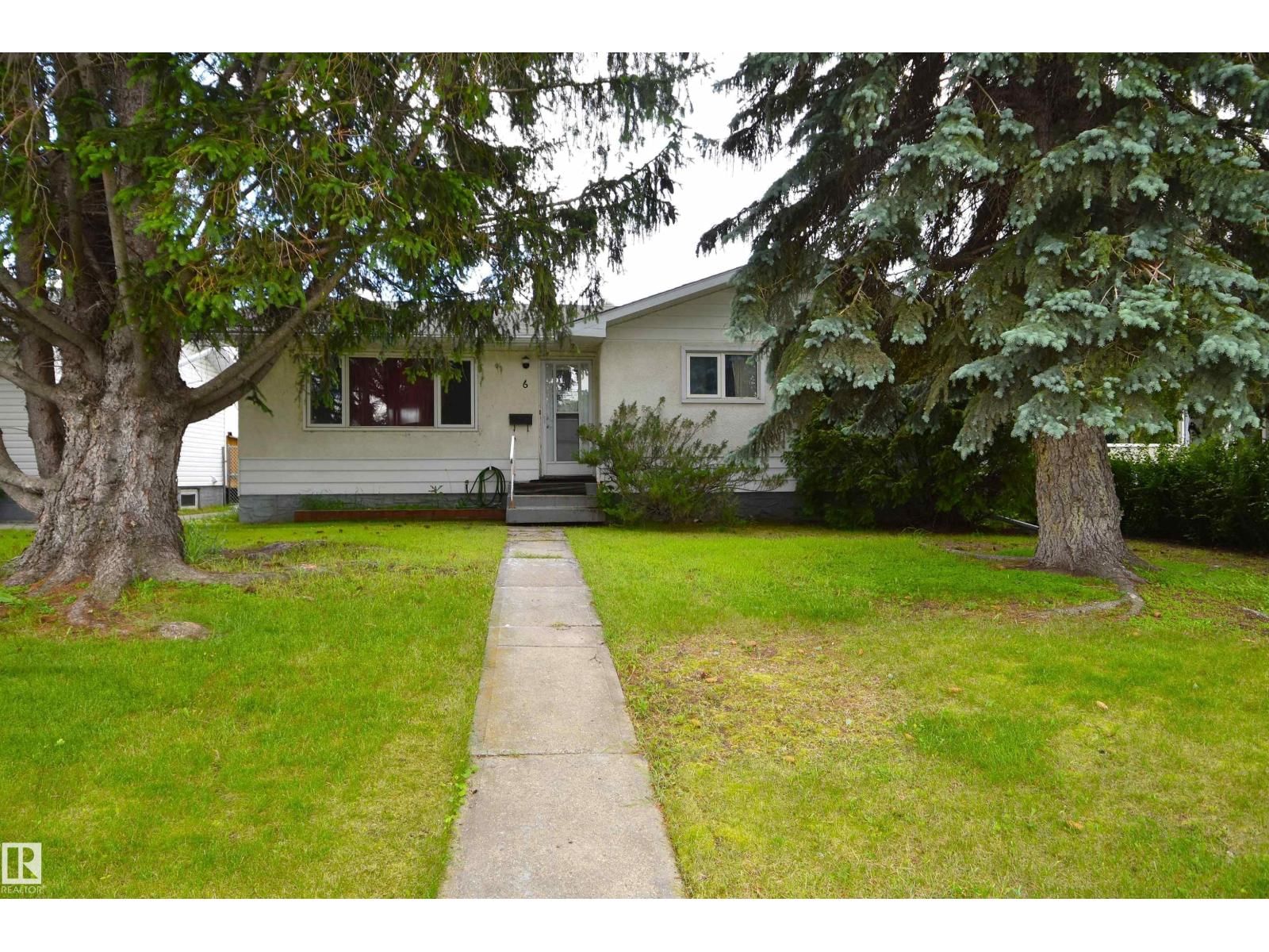 6 BEVERLY AV, Spruce Grove, Alberta T7X 1J4