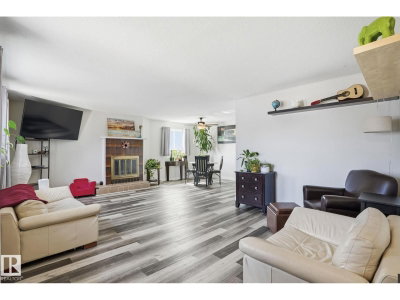 12340 ST ALBERT TR | Edmonton Alberta | Slide Image Three