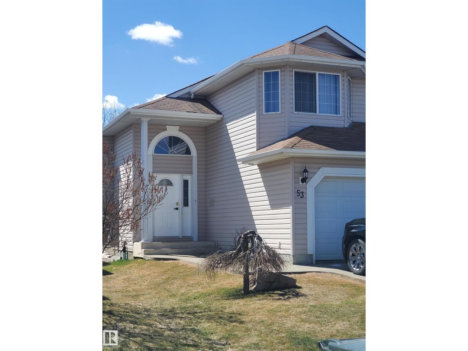 53 LANGLEY, Spruce Grove, Alberta T7X 4A4
