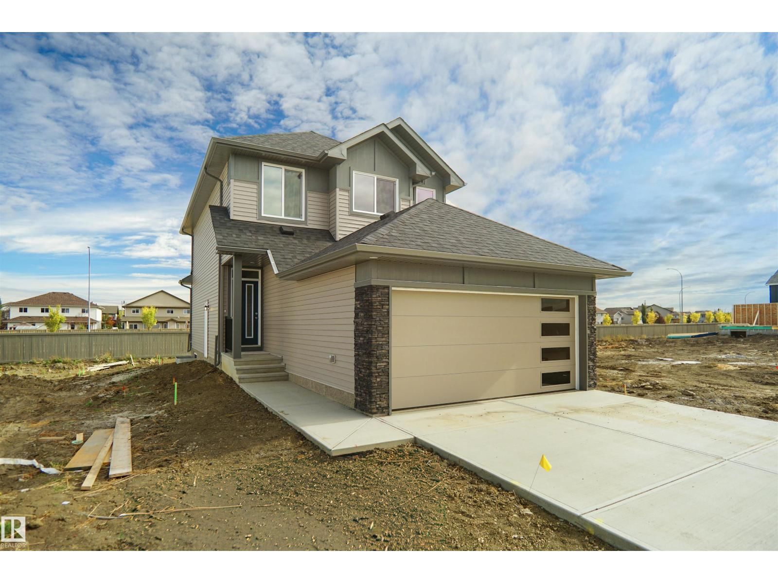 17736 7 ST, Edmonton, Alberta T5Y 4G2