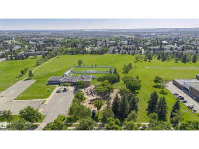 5418 144B AV | Edmonton Alberta | Slide Image Forty-nine