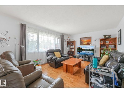 14203 74 ST | Edmonton Alberta | Slide Image Seven