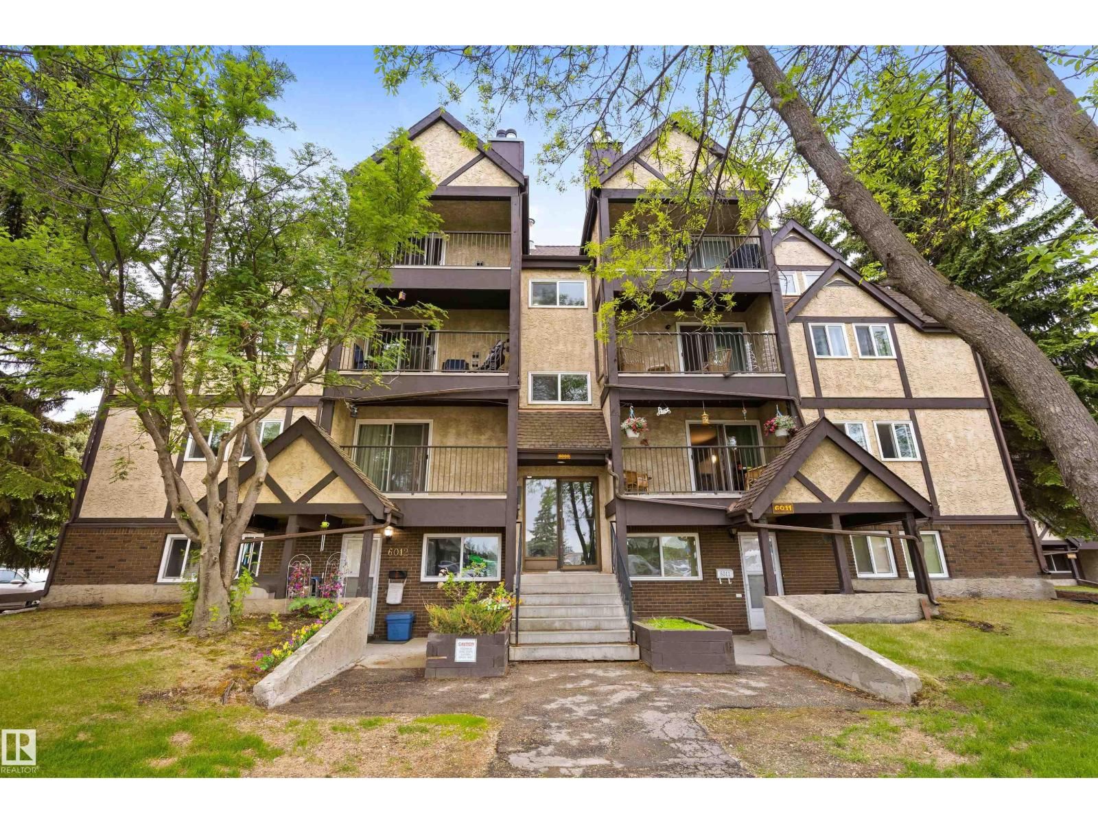 6011 TUDOR GL, St. Albert, Alberta T8N 3V4