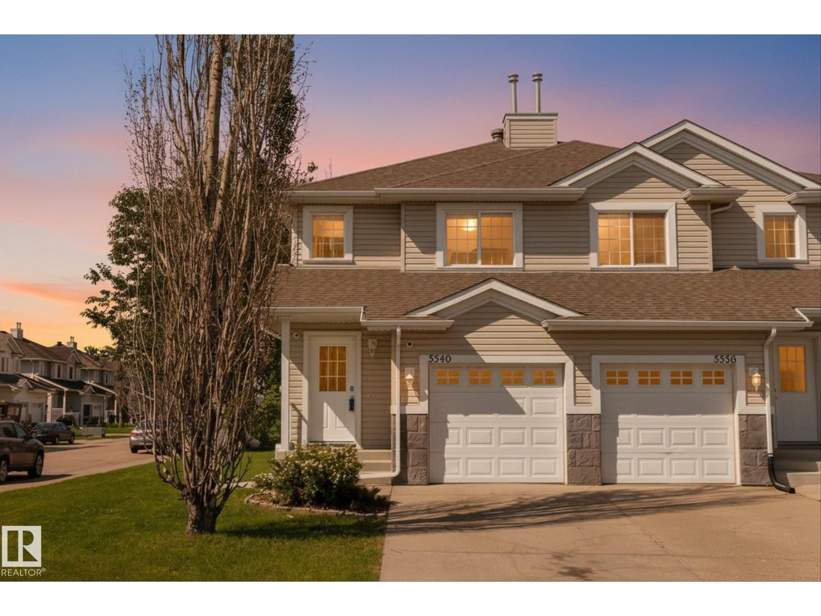 5540 163 AV, Edmonton, Alberta T5Y 3L3