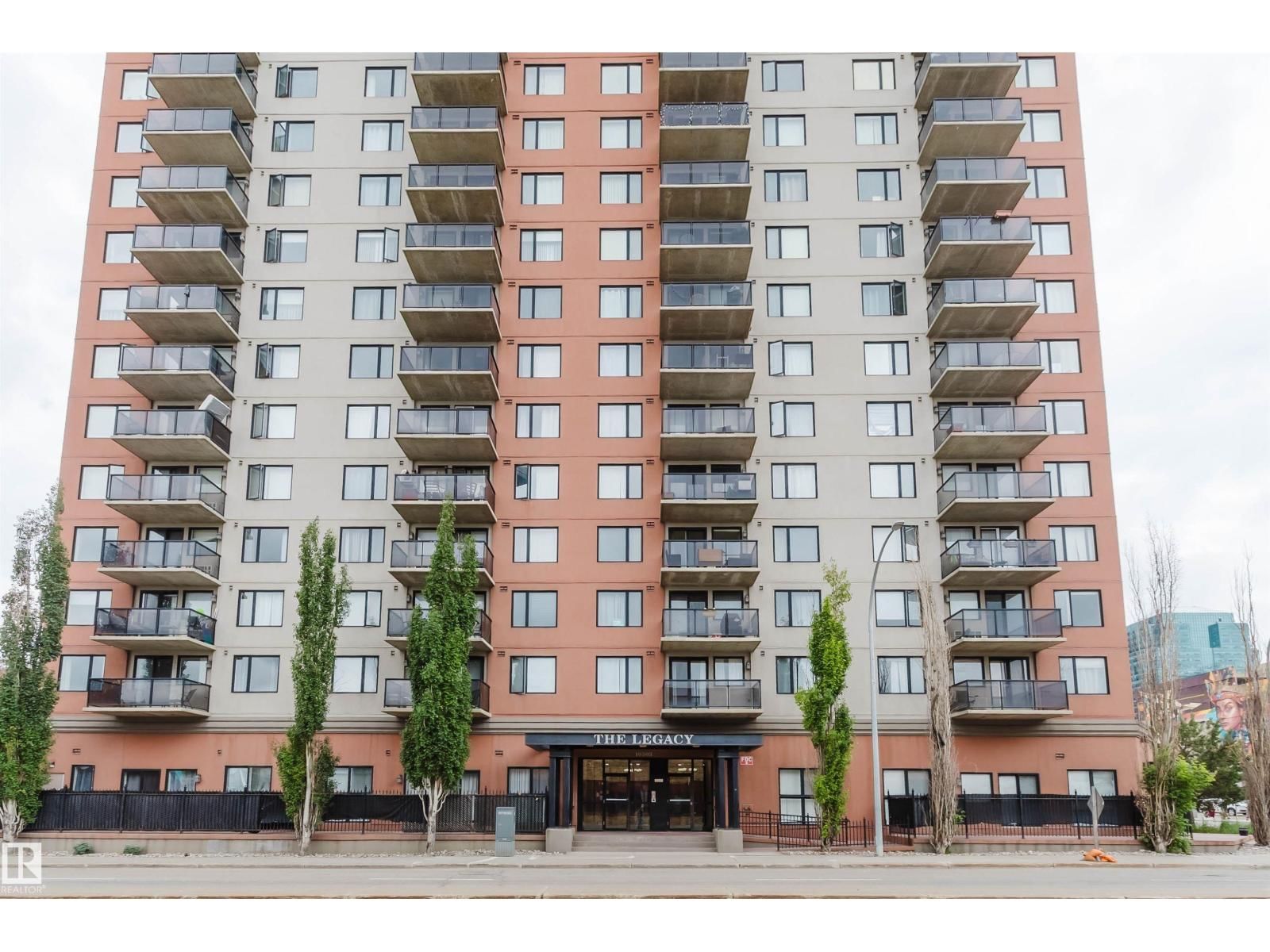 10303 105 ST NW, Edmonton, Alberta T5J 5G3