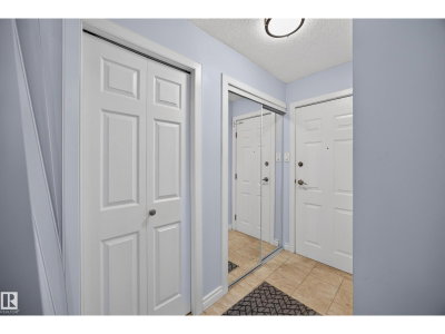 9725 106 ST NW | Edmonton Alberta | Slide Image Eight