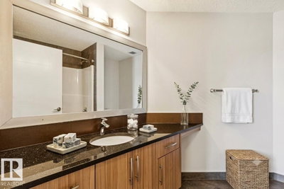 217 10523 123 ST NW | Edmonton Alberta | Slide Image Thirteen
