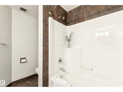 217 10523 123 ST NW | Edmonton Alberta | Slide Image Fourteen