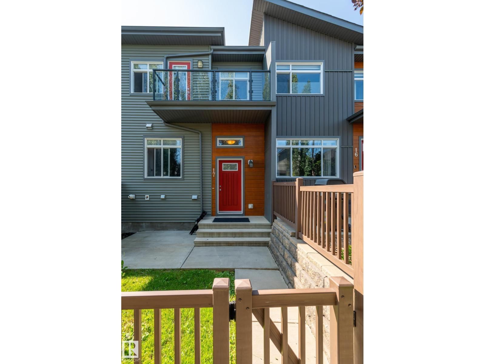 7503 Getty GA, Edmonton, Alberta T5T 4S8