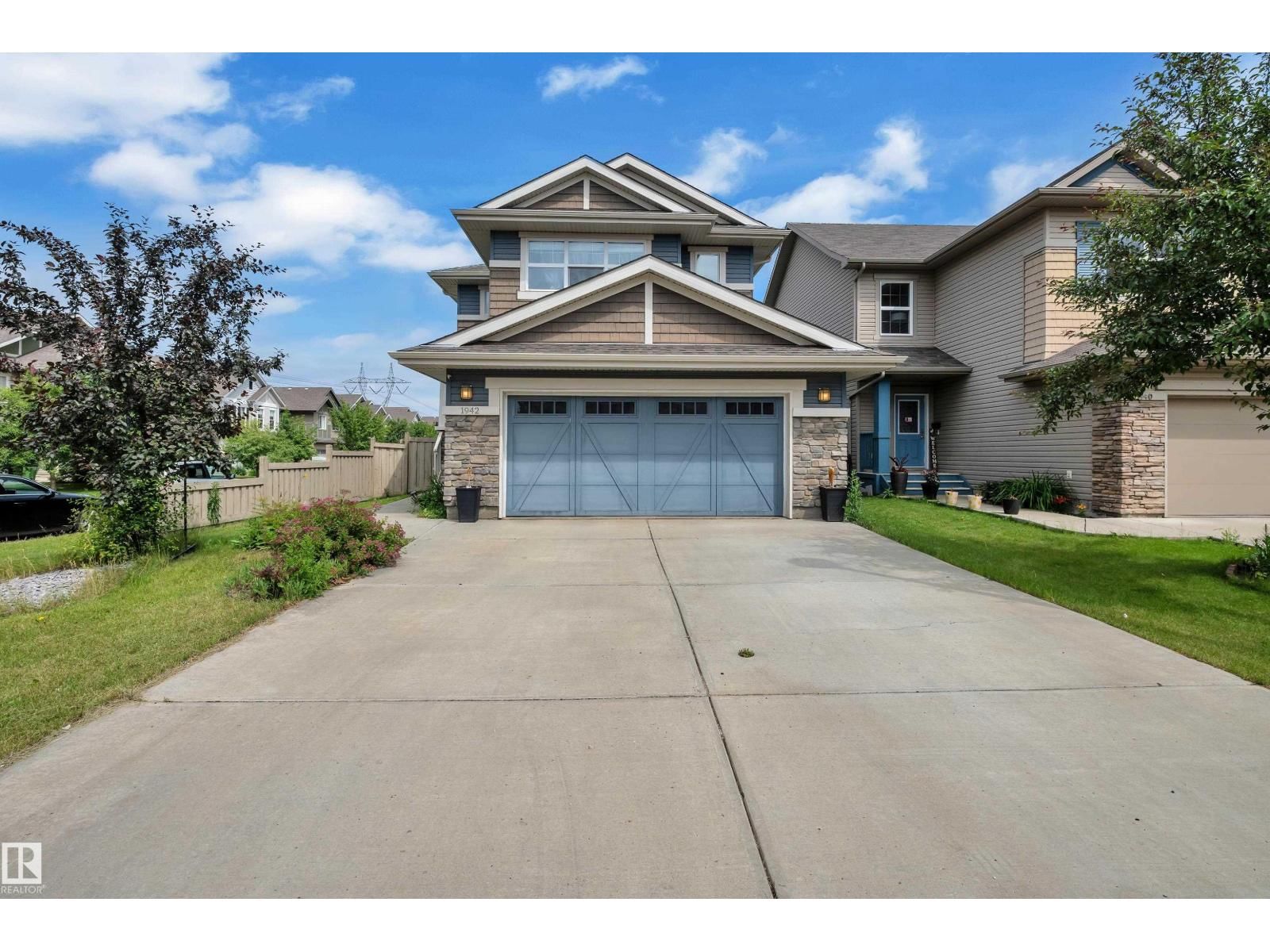 1942 CHAPMAN RD, Edmonton, Alberta T6W 0Y6
