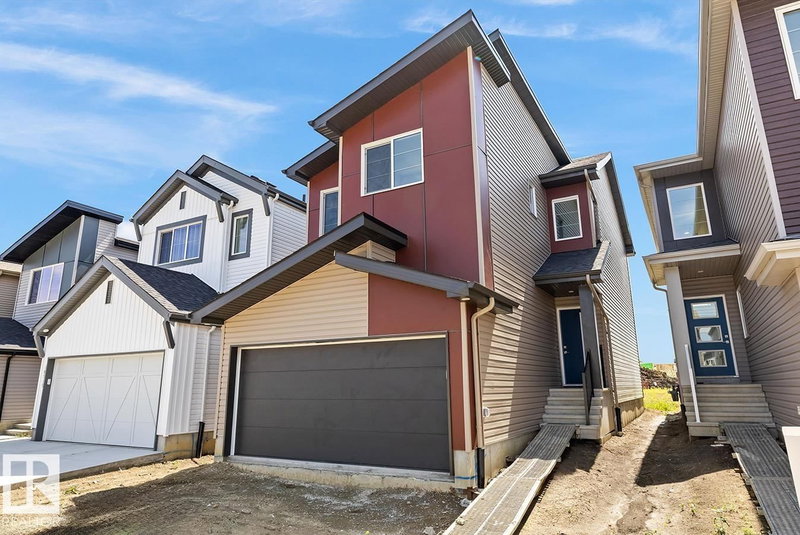 18923 28 AV Edmonton Alberta, T6M 3H9 - 3 Bedrooms Home For Sale