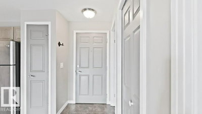 317 5005 165 AV | Edmonton Alberta | Slide Image Twenty-five