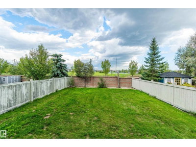 1419 CHAHLEY PL | Edmonton Alberta | Slide Image Forty