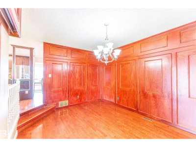 16524 116 ST | Edmonton Alberta | Slide Image Eleven