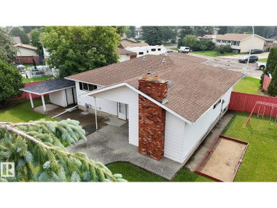 16524 116 ST | Edmonton Alberta | Slide Image Forty-eight