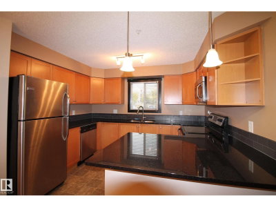 3719 Whitelaw LN | Edmonton Alberta | Slide Image Six