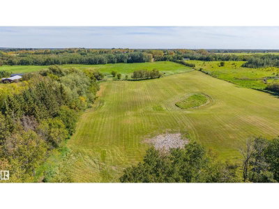 22459 Township Road 530 | Rural Strathcona County Alberta | Slide Image Thirty-two