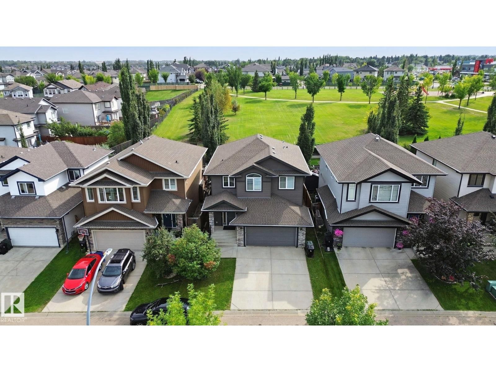 51 VIVIAN WY, Spruce Grove, Alberta T7X 0H3