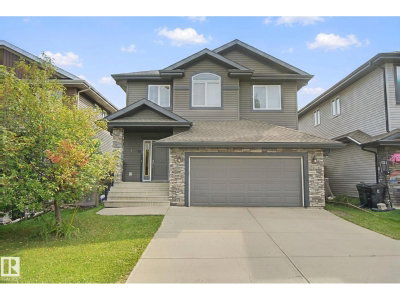 51 VIVIAN WY | Spruce Grove Alberta | Slide Image Three