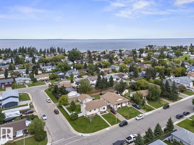 2018 5 AV | Cold Lake Alberta | Slide Image Thirty-two