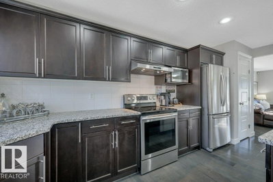160 DESROCHERS GATE | Edmonton Alberta | Slide Image Thirteen