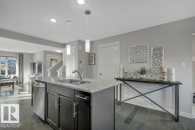 160 DESROCHERS GATE | Edmonton Alberta | Slide Image Fourteen