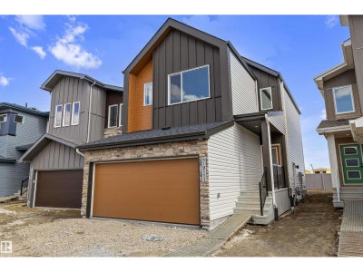 19111 20 AV | Edmonton Alberta | Slide Image Two