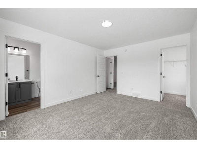 19111 20 AV | Edmonton Alberta | Slide Image Thirty-three