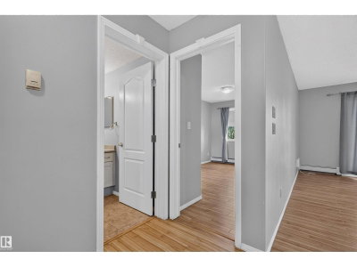 236 HOOKE RD | Edmonton Alberta | Slide Image Twenty