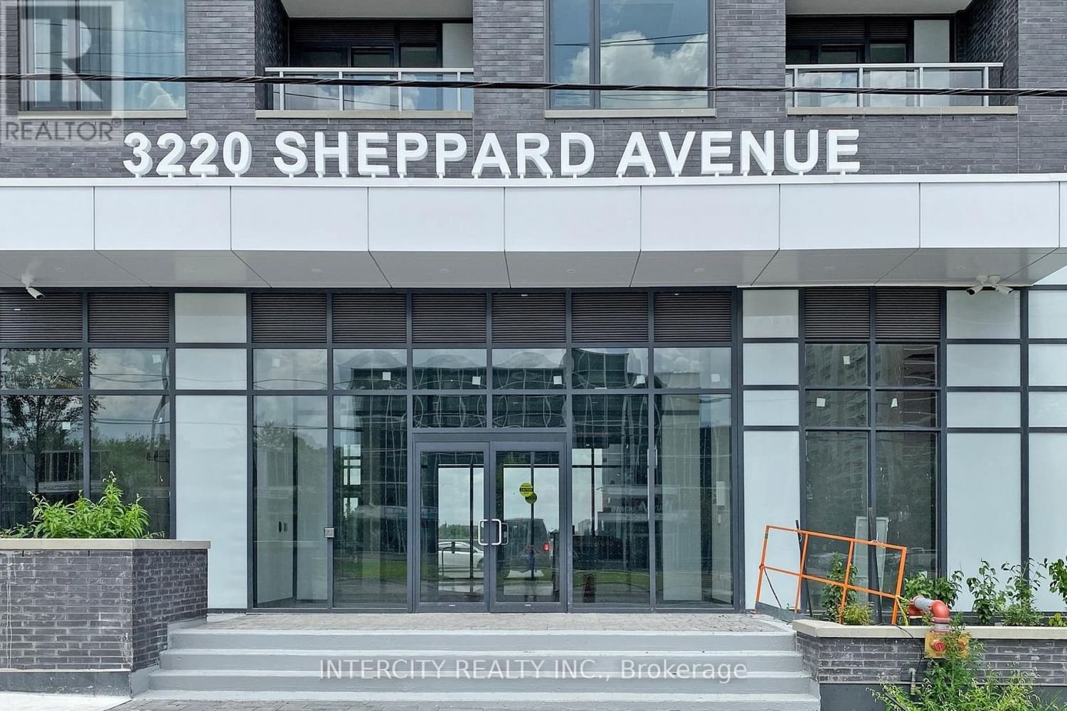 #1509 -3220 SHEPPARD AVE Image 1