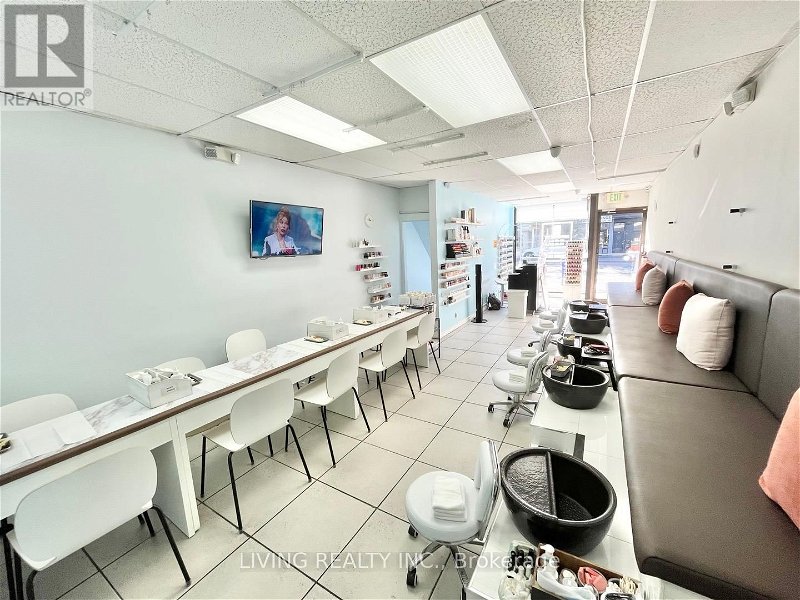 Image #1 of Business for Sale at 272 Danforth Ave, Toronto, Ontario