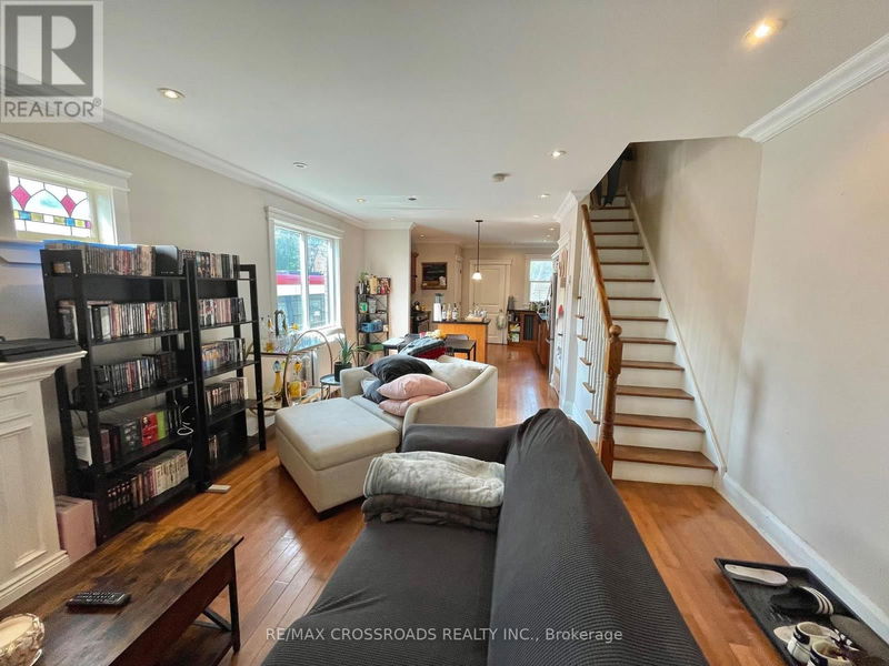 1756 Queen Street East Toronto (The Beaches), M4L1G7 | Image 3