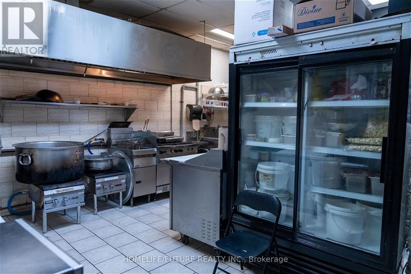 Image #1 of Restaurant for Sale at #10 -4288 Kingston Rd, Toronto, Ontario
