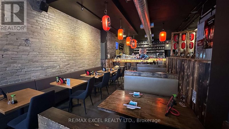 Image #1 of Restaurant for Sale at 896 Queen St E, Toronto, Ontario