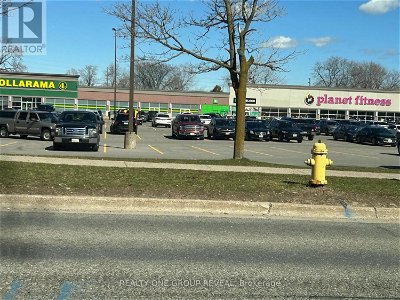 Image #1 of Commercial for Sale at 524 Simcoe St S, Oshawa, Ontario