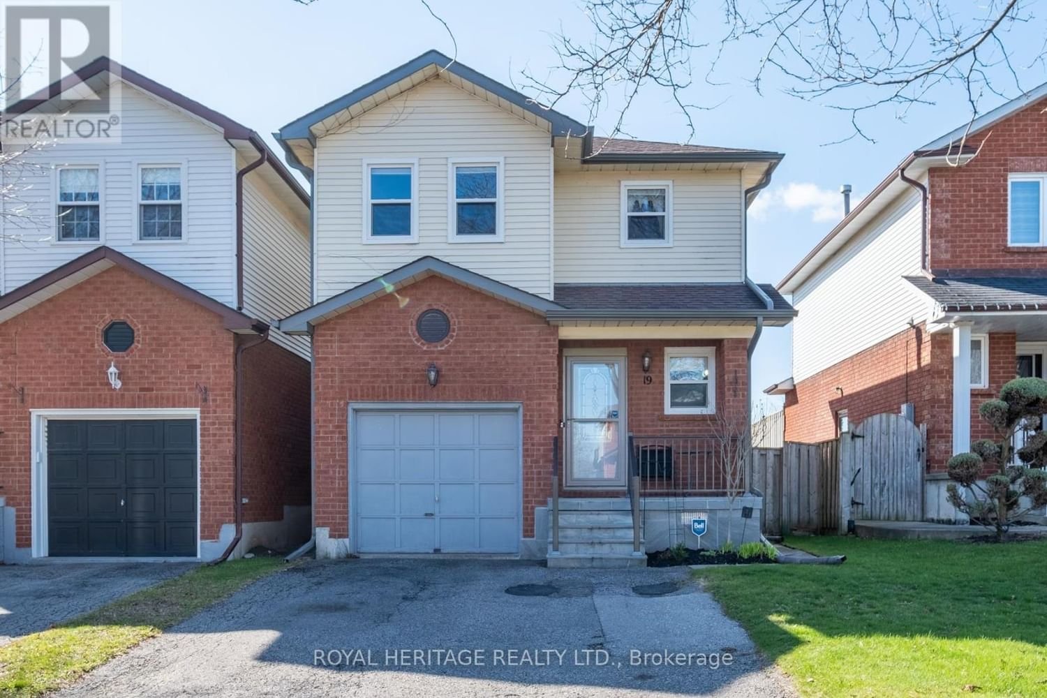19 TURNBERRY CRES Image 2