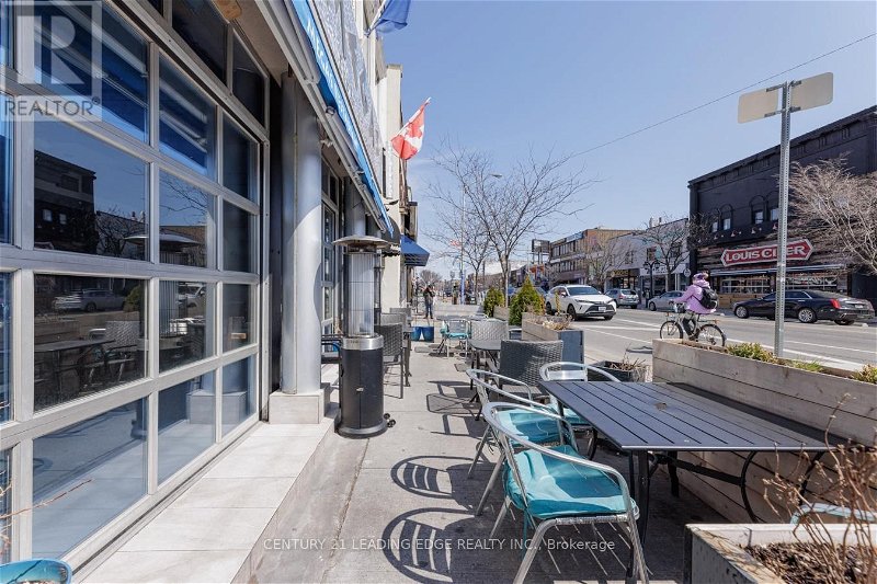 Image #1 of Restaurant for Sale at 402 Danforth Ave, Toronto, Ontario