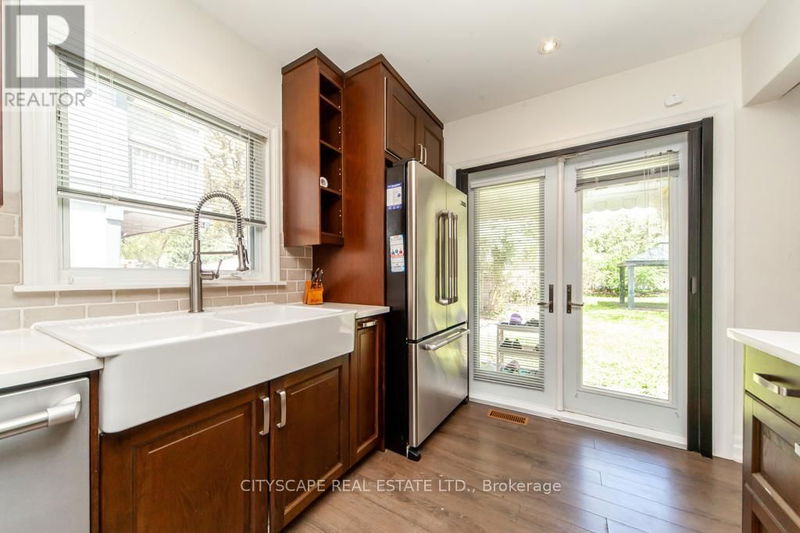 165 Harewood Avenue  Toronto (Cliffcrest), M1M2S1 | Image 17