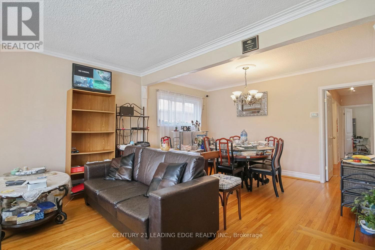 14 FLORA DRIVE Image 6