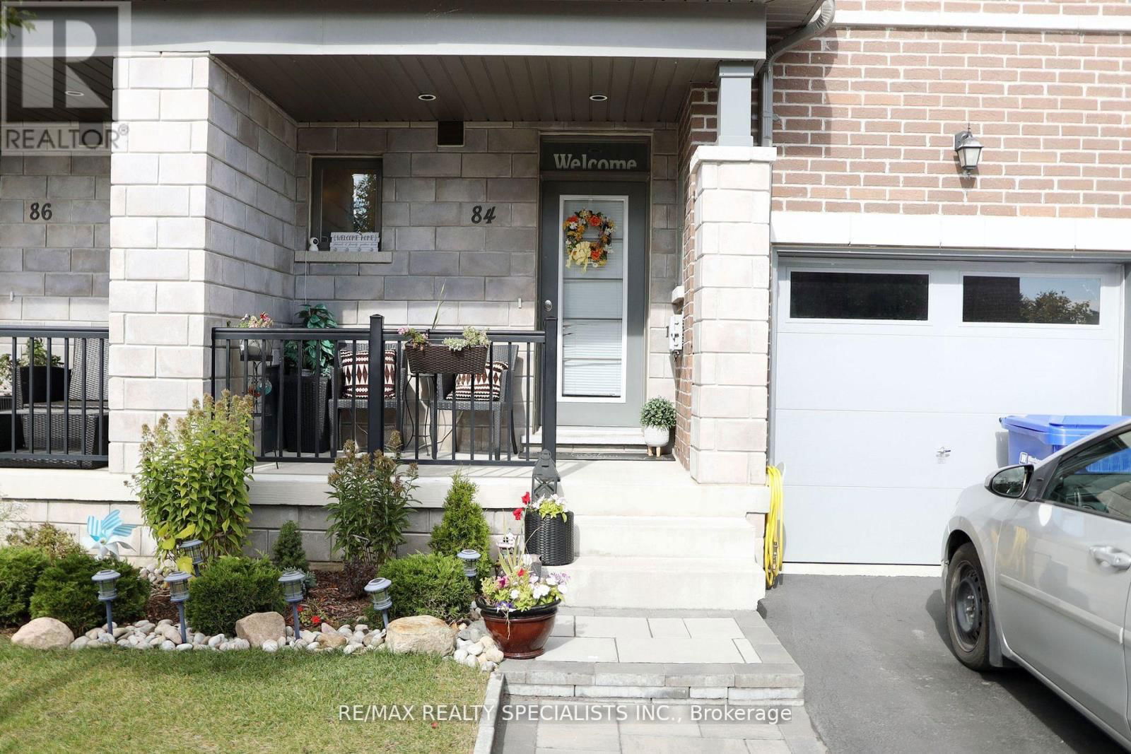 84 LONGSHORE WAY Image 3