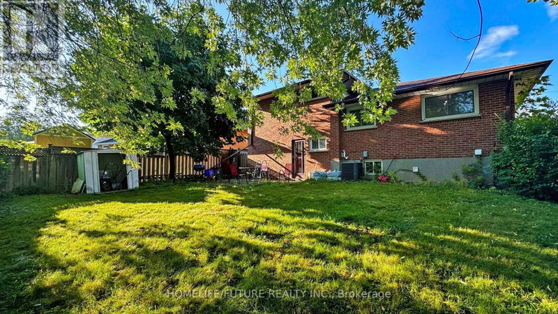 489 Juliana Drive  Oshawa (O'Neill), L1G2E9 | Image 35