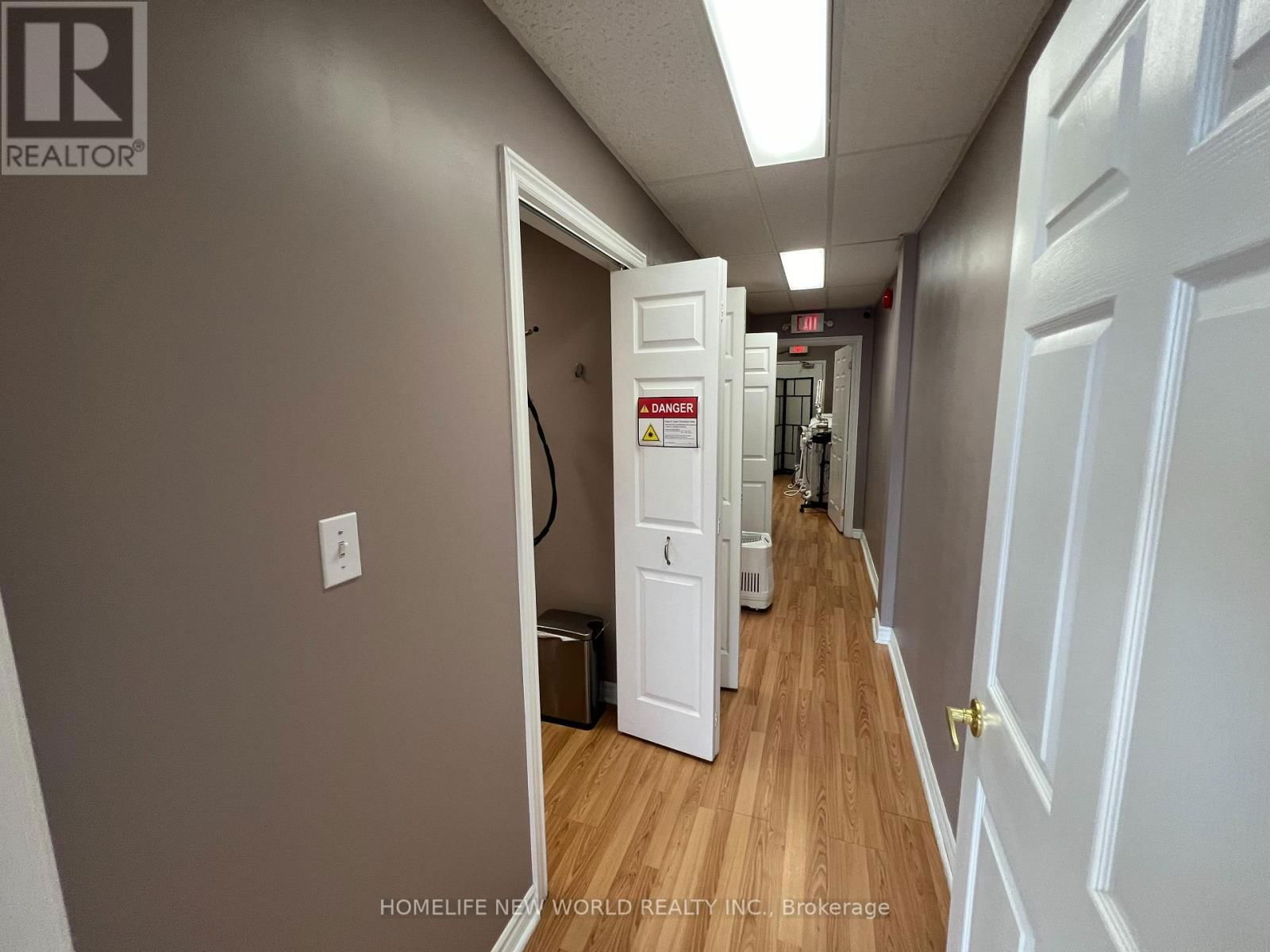 2 - 4400 SHEPPARD AVENUE E Image 7