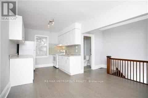 - UPPER - 79 DENTONIA PARK AVENUE Image 7