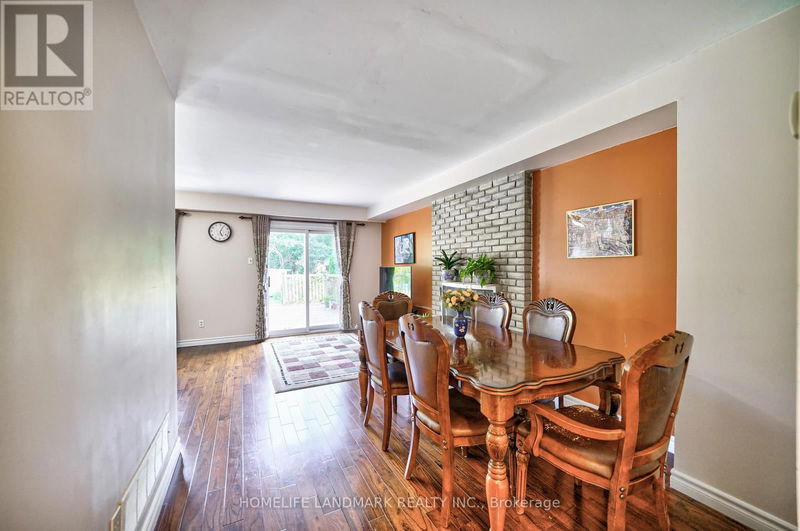 209 Invergordon Avenue  Toronto (Agincourt South-Malvern West), M1S3Z1 | Image 10