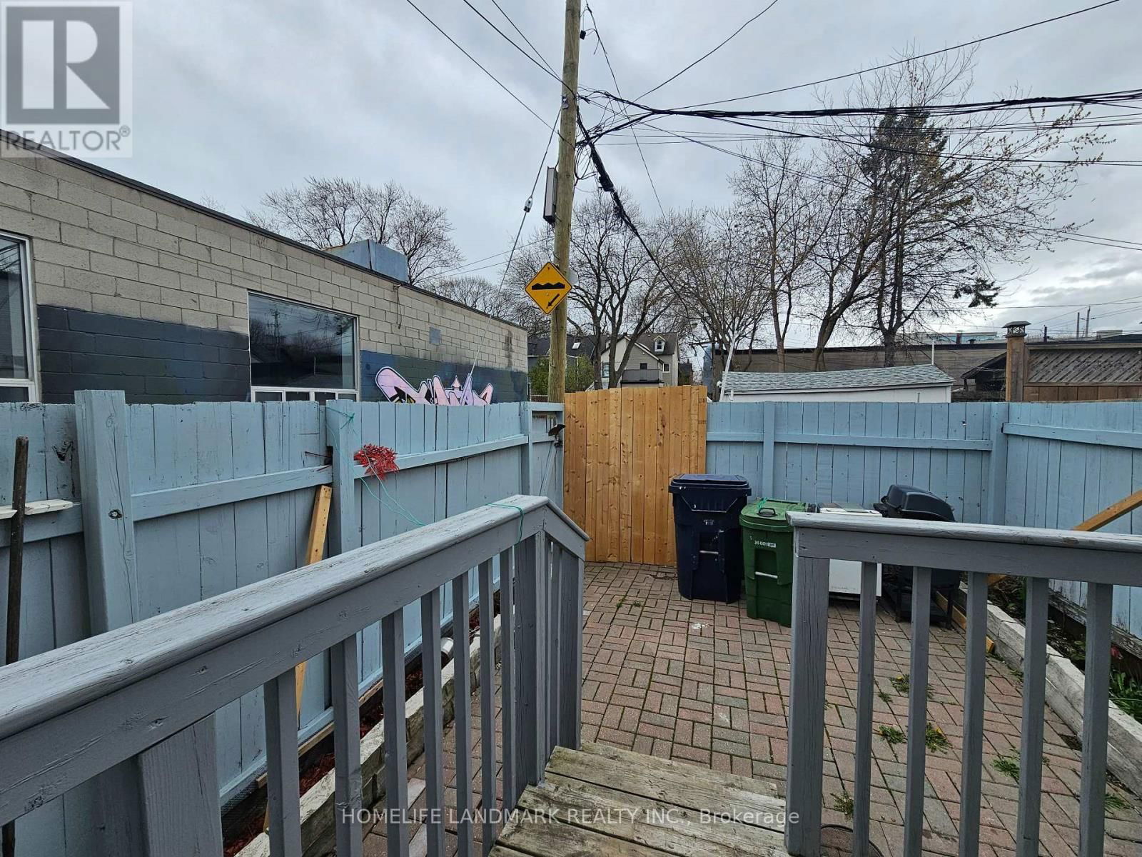 104 CARLAW AVENUE Image 4