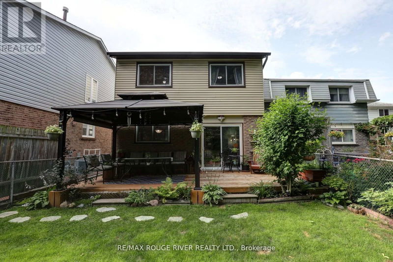 1575 Alwin Circle  Pickering (Village East), L1V2W1 | Image 37