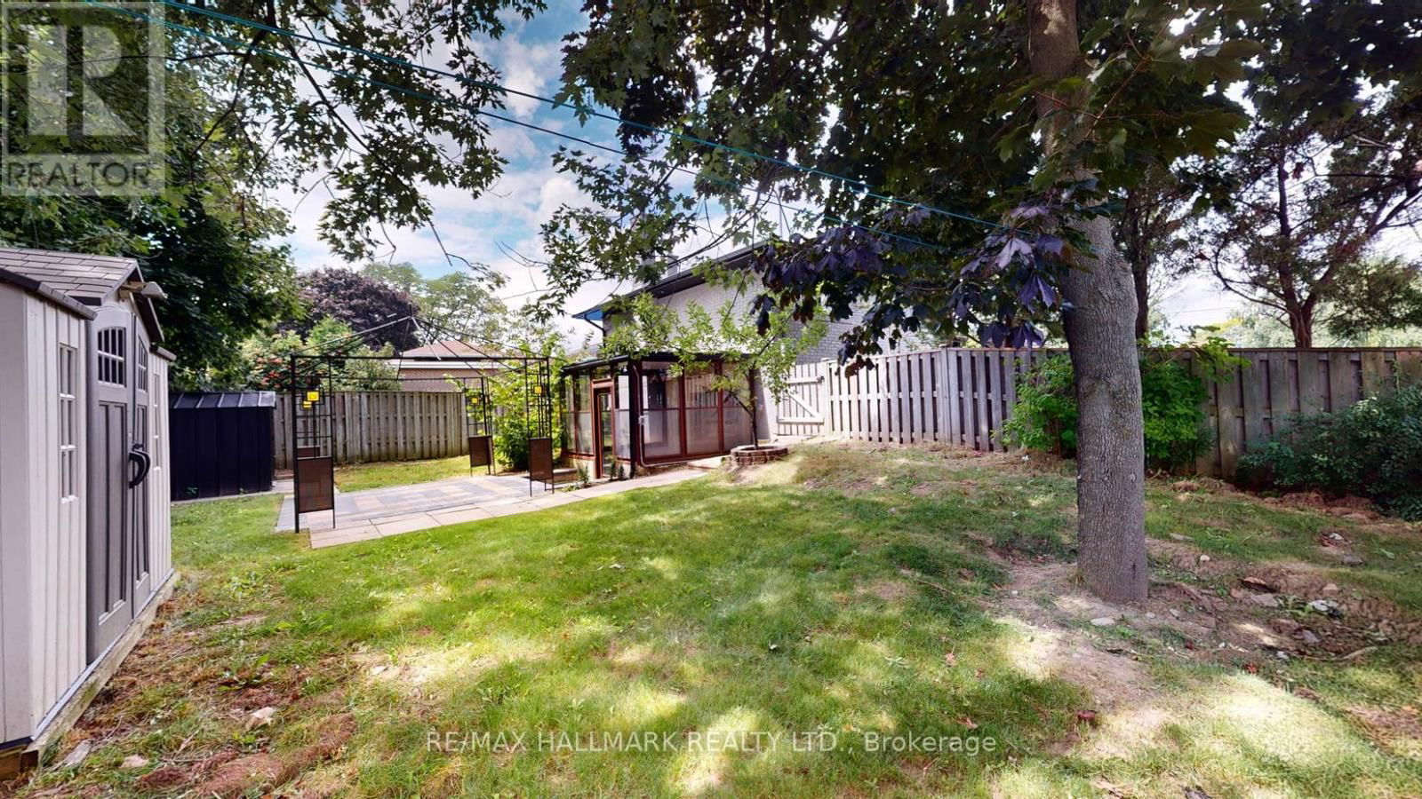 2 CLANWILLIAM COURT Image 33