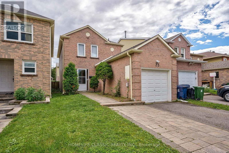 23 Radwell Crescent  Toronto (Milliken), M1V2J4 | Image 1