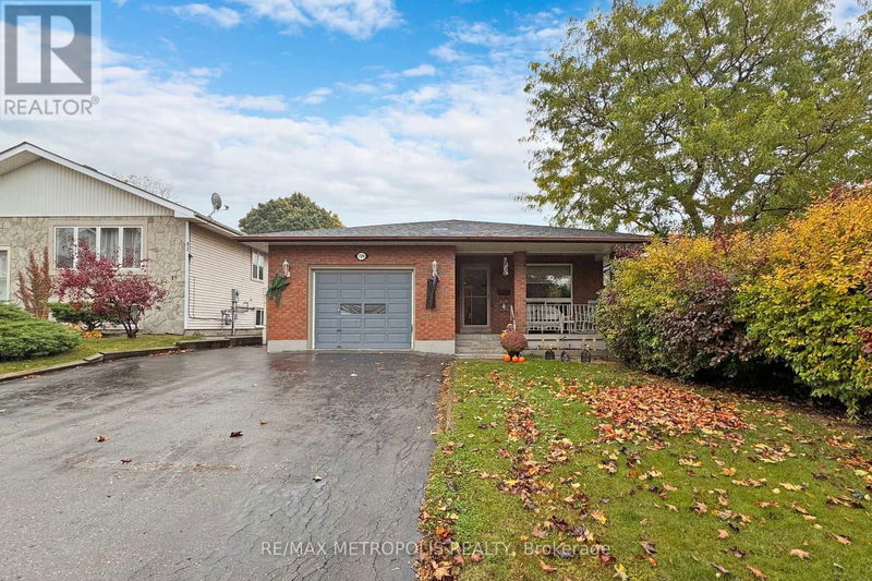 709 Keates Avenue  Oshawa (Donevan), L1H7Y3 | Image 1