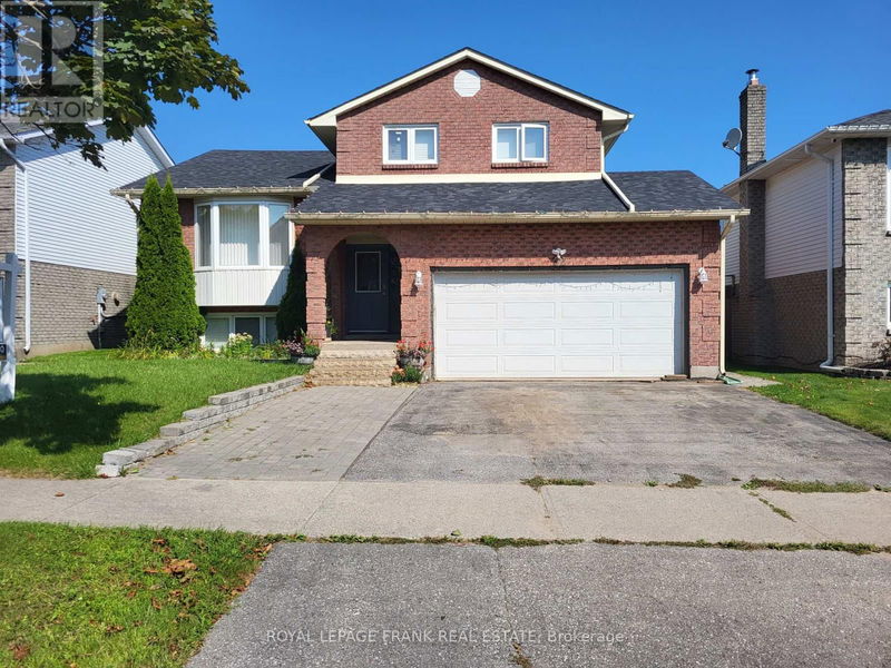 12 Glenabbey Drive  Clarington (Courtice), L1E1B9 | Image 3